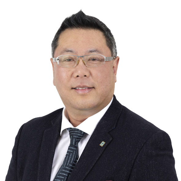 John Yau